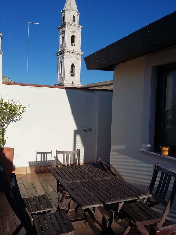 Arte Andria Acomodação com café da manhã Exterior foto
